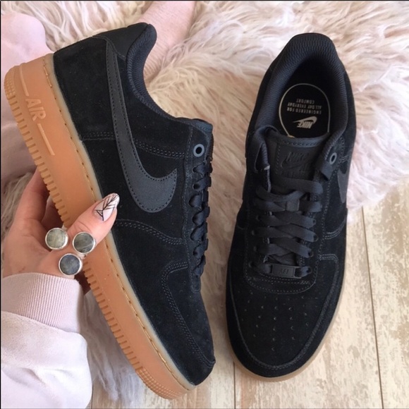 NWT Nike Air Force 1 Black Suede - Picture 3 of 8